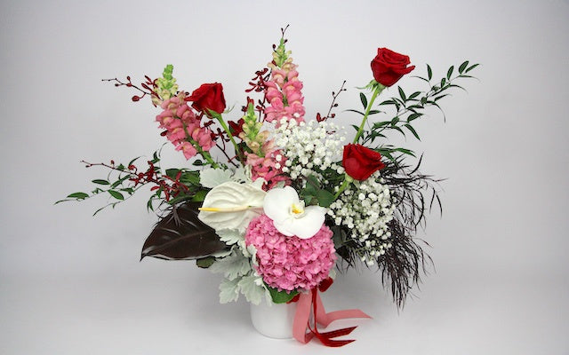 Real Florist. Real Flowers. Melbourne Online Delivery. Same Day | Queen of Hearts