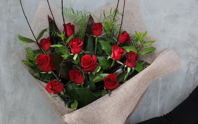 Real Florist. Real Flowers. Melbourne Online Delivery. Same Day | Say it with Roses
