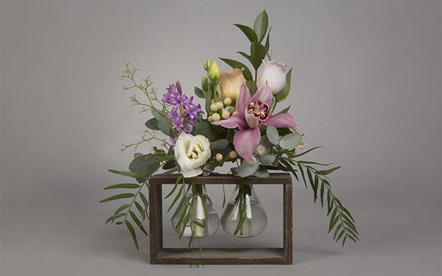 Real Florist. Real Flowers. Melbourne Online Delivery. Same Day | Double Delight