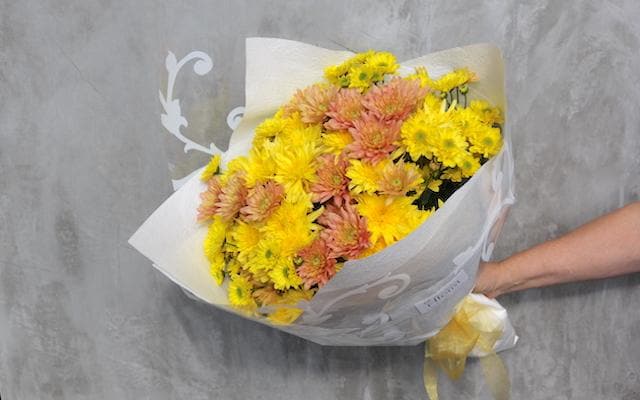 Real Florist. Real Flowers. Melbourne Online Delivery. Same Day | Mother&#39;s Day Chrysanthemums