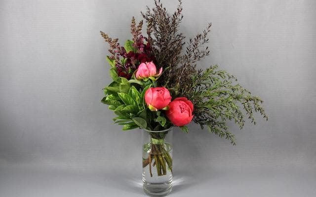 Real Florist. Real Flowers. Melbourne Online Delivery. Same Day | Snapdragon Peony wrap