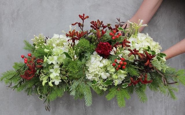 Real Florist. Real Flowers. Melbourne Online Delivery. Same Day | Festive Perfection