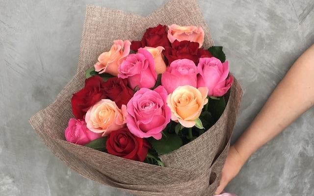 Rose Wrap - Mordialloc Florist