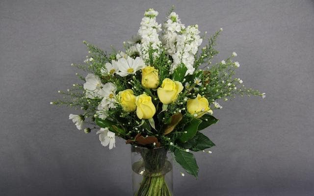 Real Florist. Real Flowers. Melbourne Online Delivery. Same Day | Easter Bouquet