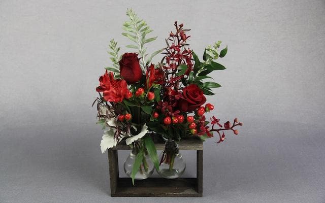 Real Florist. Real Flowers. Melbourne Online Delivery. Same Day | Two&#39;s Company